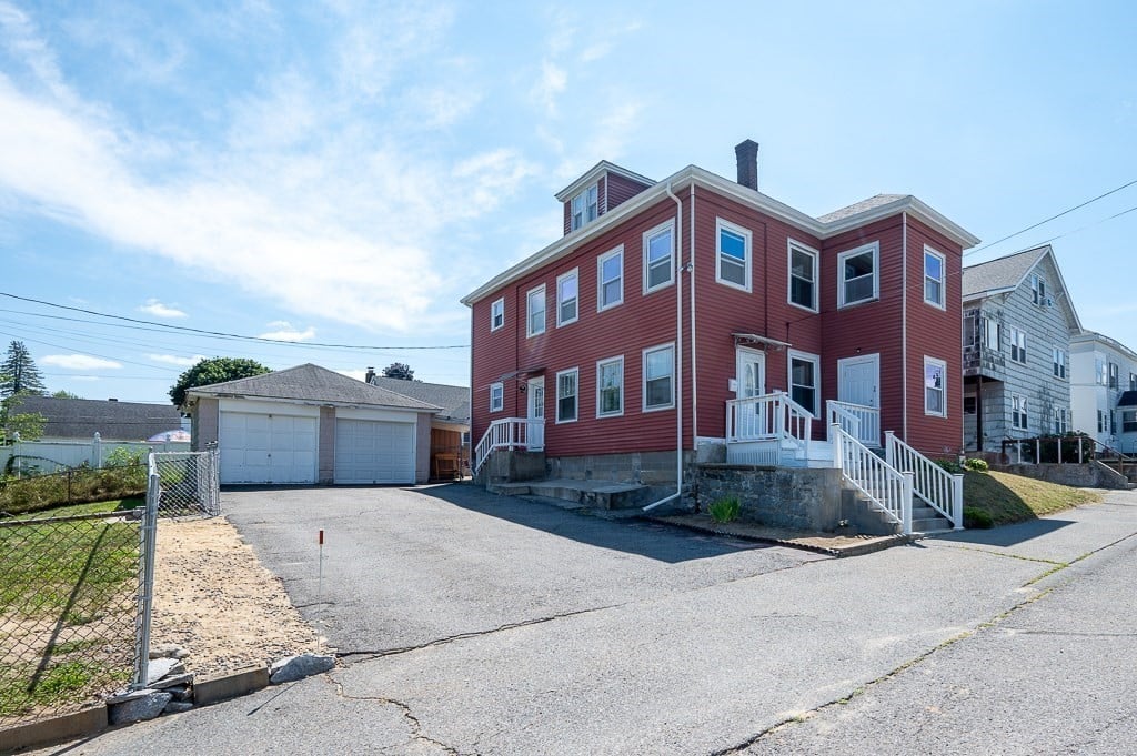 תמונה של הנכס: 352 Daniels St, Fitchburg