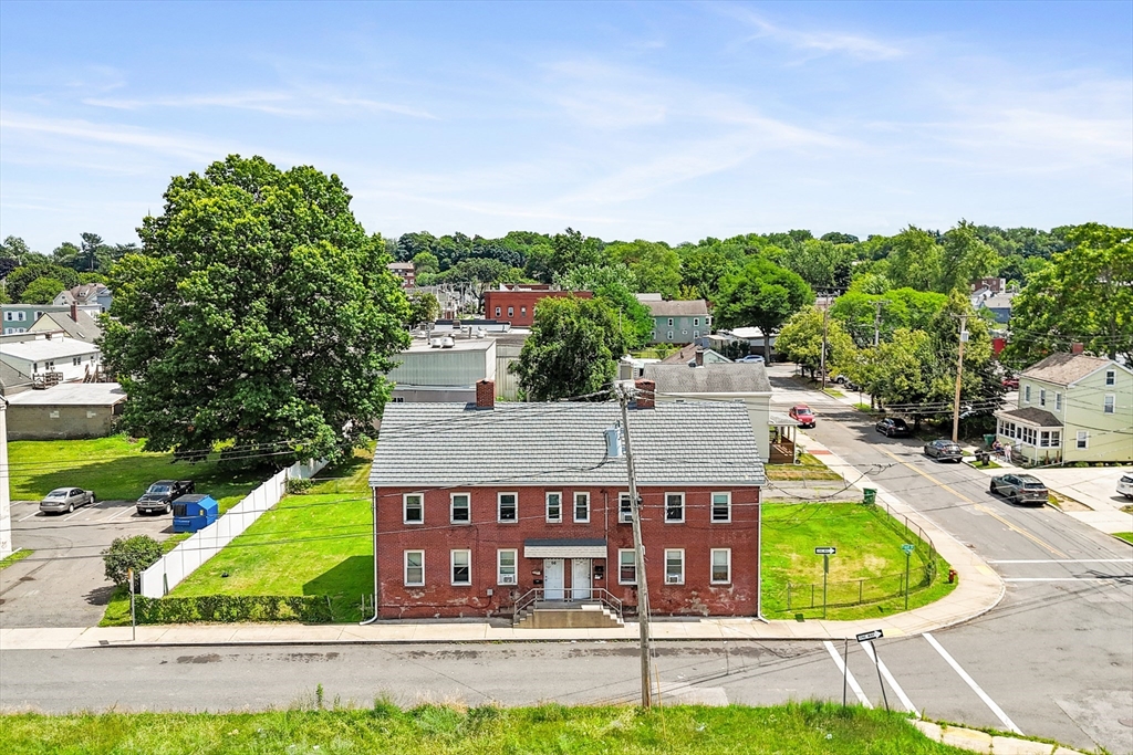 תמונה של הנכס: 64-66 Front St, Chicopee