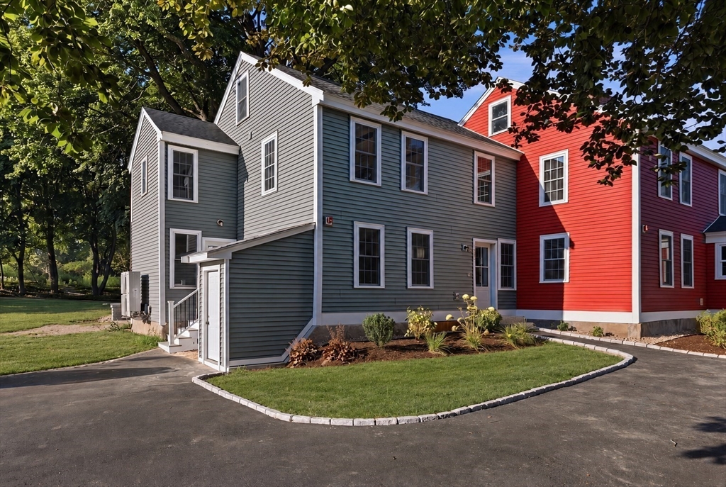 תמונה של הנכס: 164 Main Street #A, Westford