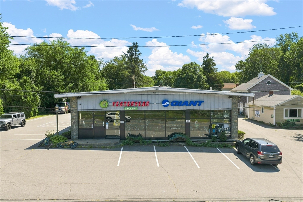 房源照片：330 Hathaway Rd, New Bedford