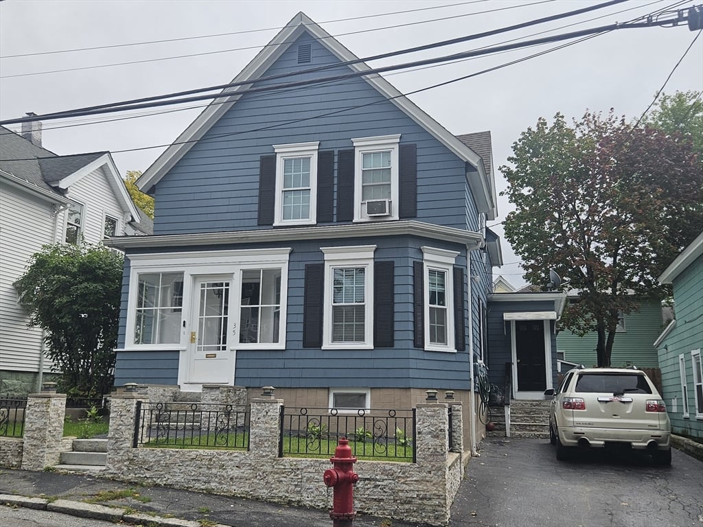 房源照片：35 Farmland Rd, Lowell