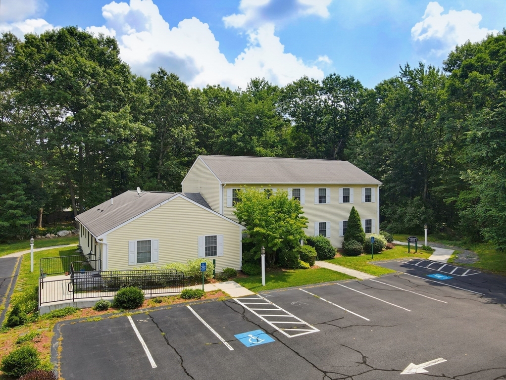 תמונה של הנכס: 620 Washington St, Franklin