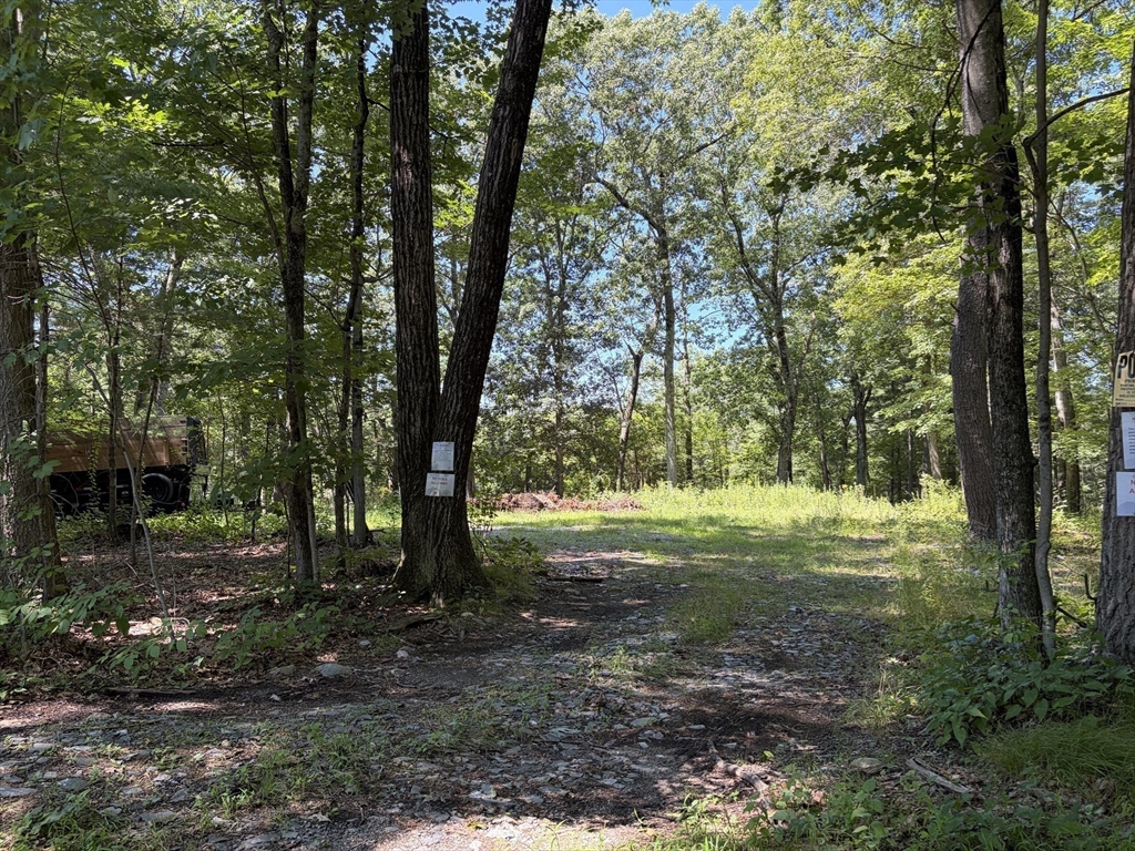תמונה של הנכס: 6-A Durkee Ln, Westford