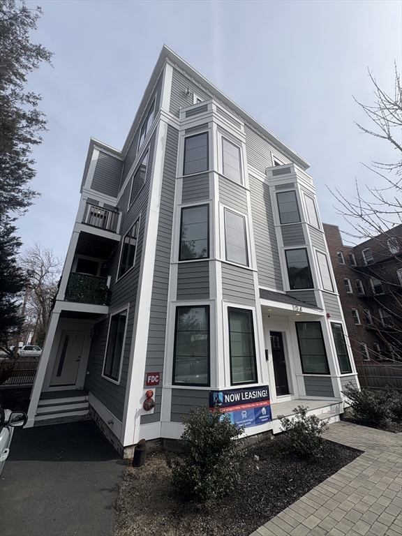 תמונה של הנכס: 104-106 Warren, Boston