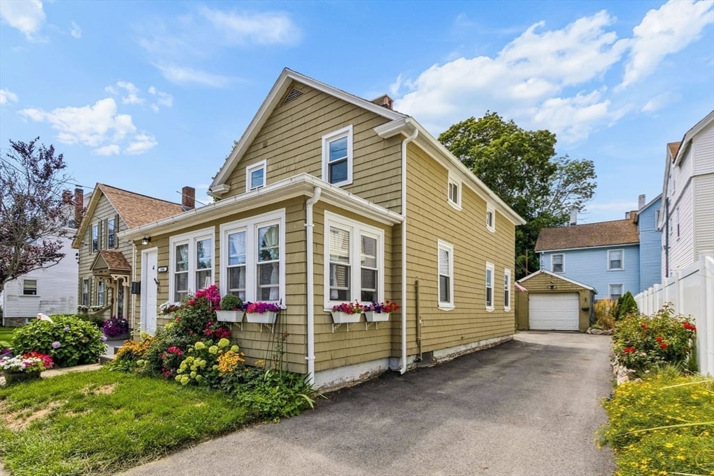 תמונה של הנכס: 104 East Street, North Attleboro