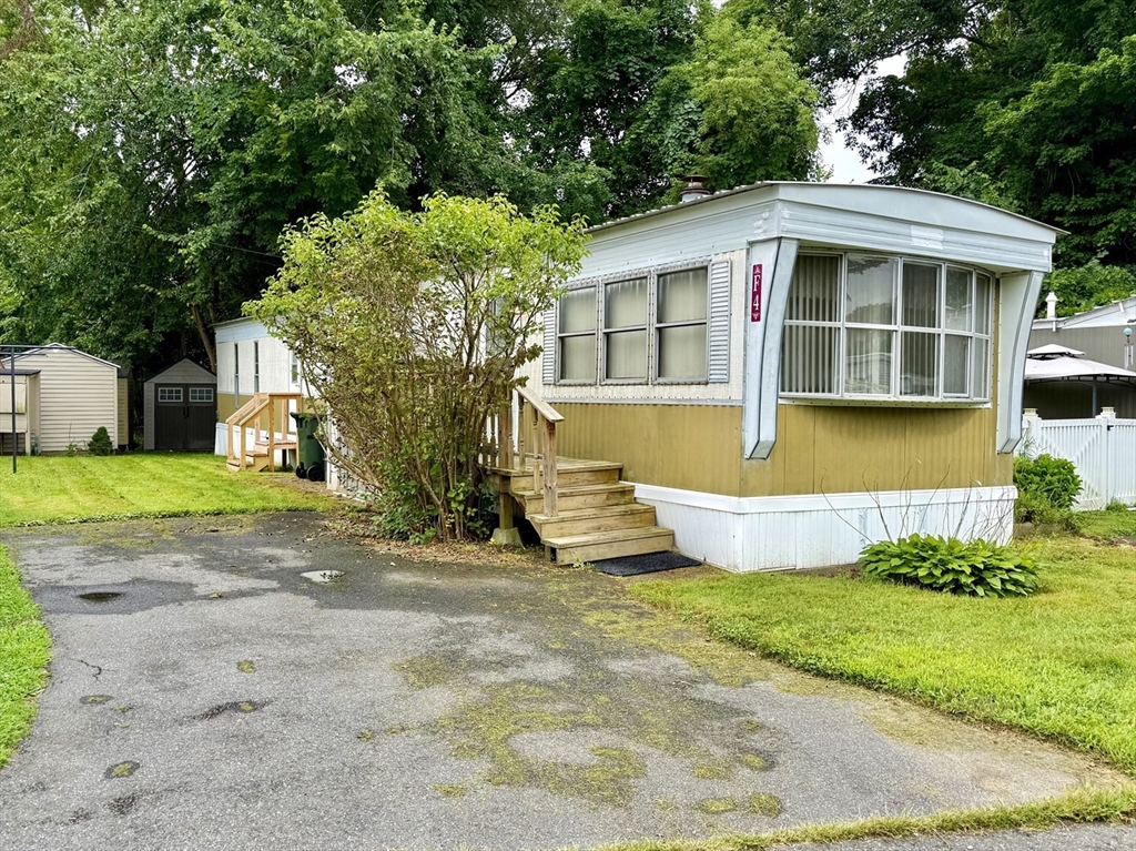 房源照片：229 Miller St #F4, Ludlow