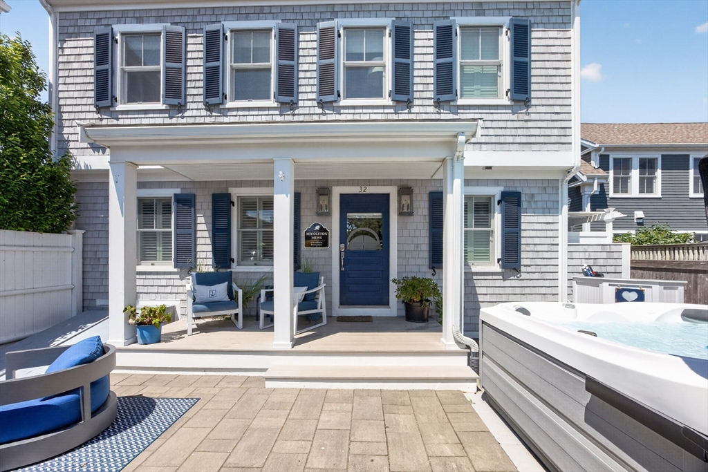 תמונה של הנכס: 32 Bradford Street #1, Provincetown