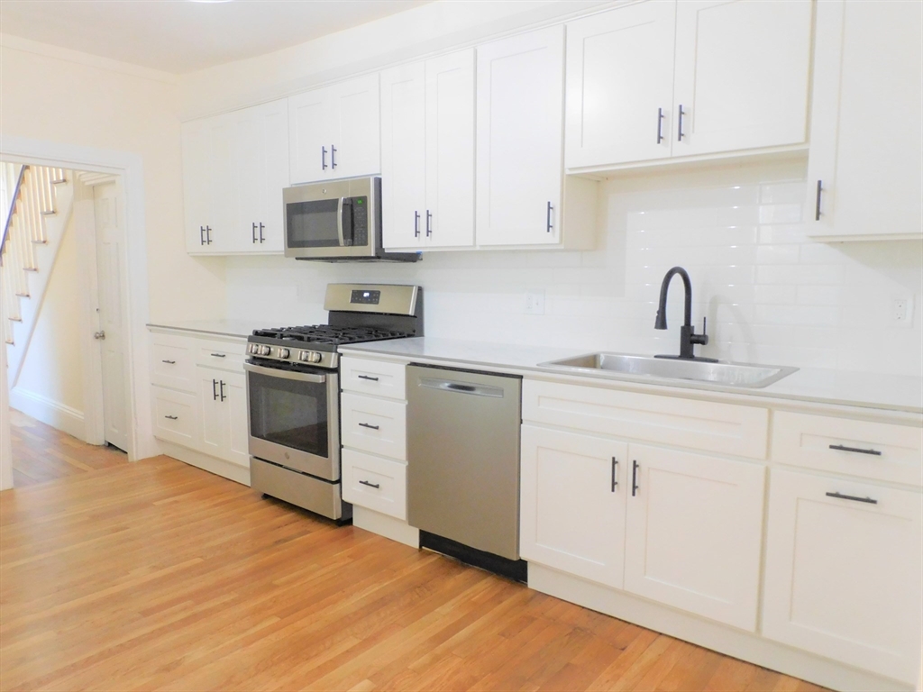房源照片：30 Jenkins St, Boston