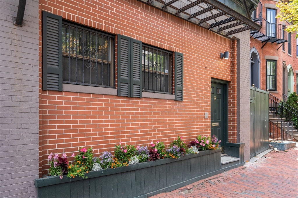 תמונה של הנכס: 8 Dartmouth Street #5, Boston