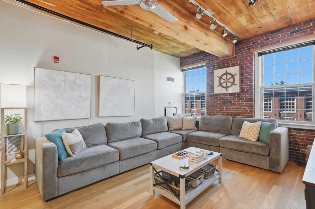 תמונה של הנכס: 130 John Street #358, Lowell