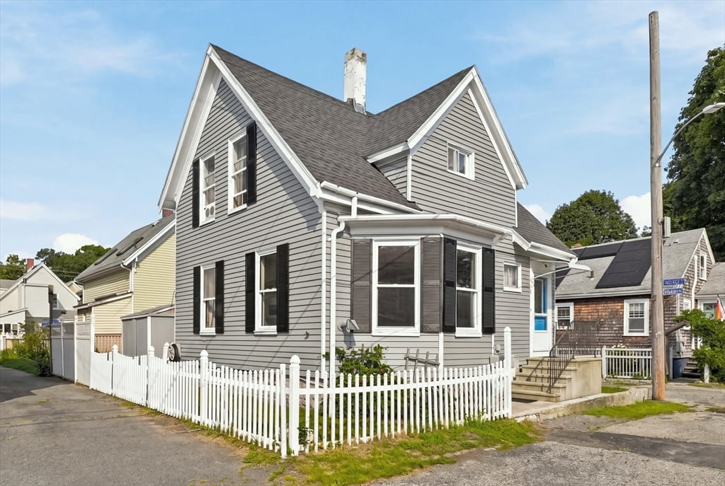 תמונה של הנכס: 8 Sylvan Street, Gloucester