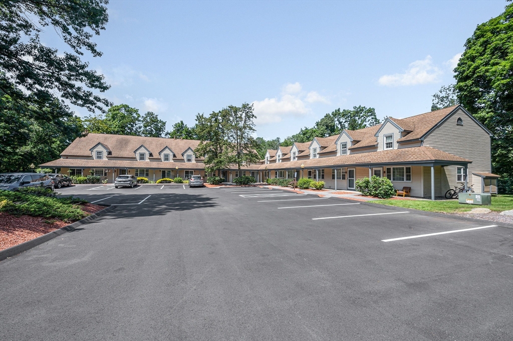 תמונה של הנכס: 11 Kennedy Drive #11, Chelmsford
