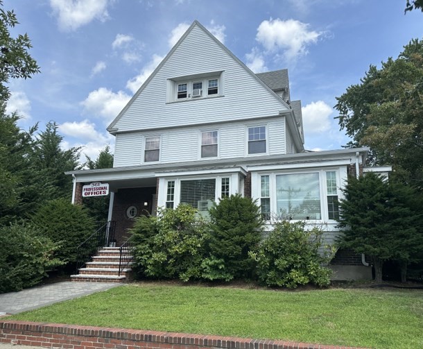 תמונה של הנכס: 361 Massachusetts Avenue, 2nd Floo #Unit 1 & 2, Arlington