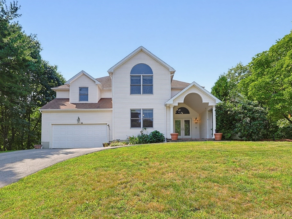 תמונה של הנכס: 250 Palisades Cir, Stoughton