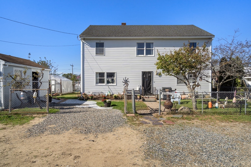 תמונה של הנכס: 10 BRISSETTE AVENUE, Salisbury