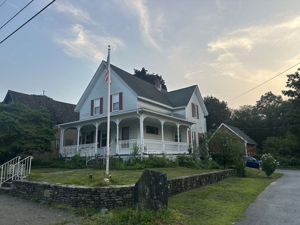 תמונה של הנכס: 90 Locust Ave, Worcester