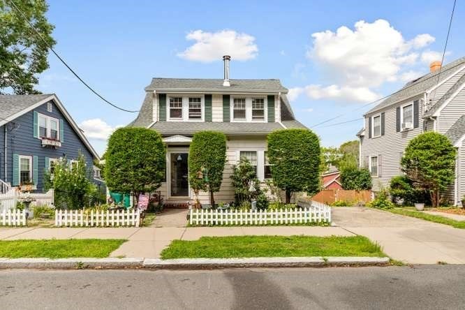 תמונה של הנכס: 42 Piedmont St, Lynn