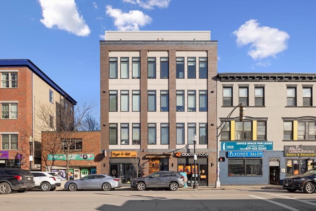 65 Meridian St. #B, Boston, MA 02128