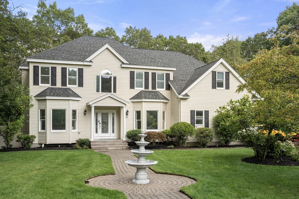 תמונה של הנכס: 24 Old Connecticut Path, Ashland