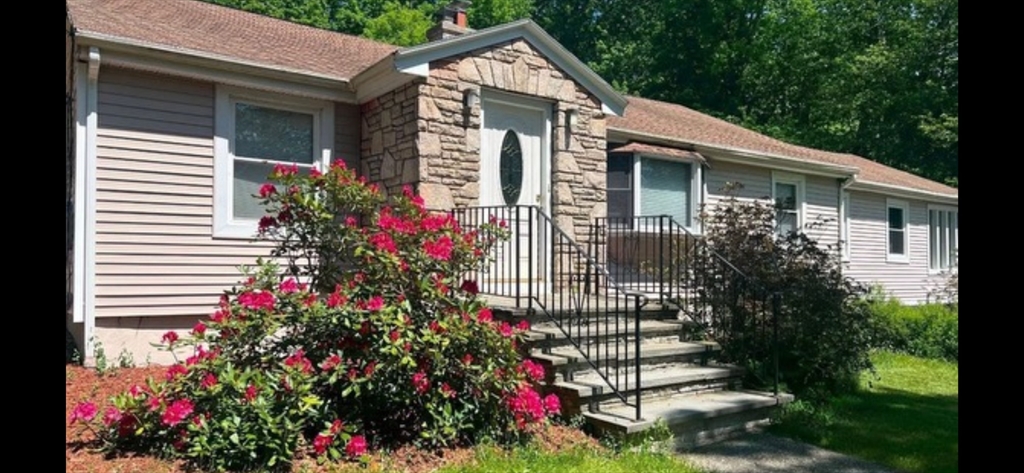 תמונה של הנכס: 7 W Hill Ter, Worcester