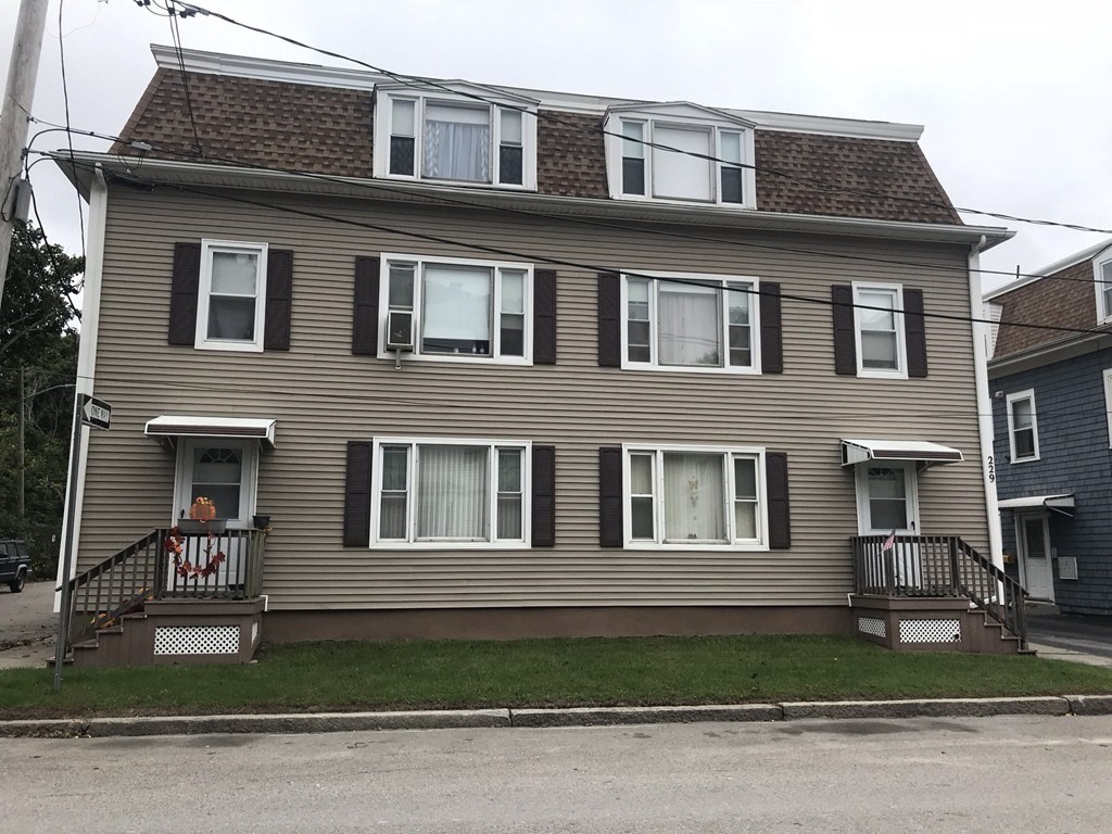 תמונה של הנכס: 229 Tripp Street, Fall River