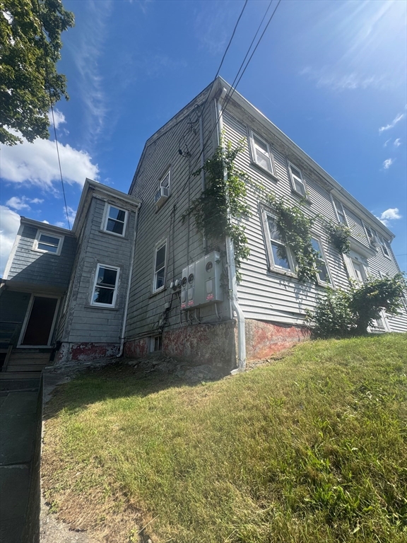 תמונה של הנכס: 3325-L N Main St, Fall River