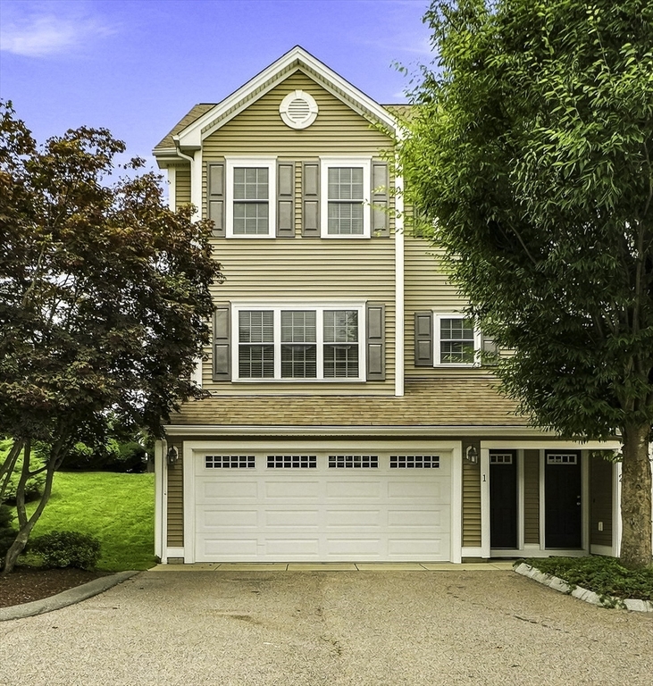 תמונה של הנכס: 1284 County Street #1, Attleboro