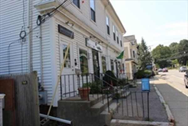 תמונה של הנכס: 48 Eliot St, Natick
