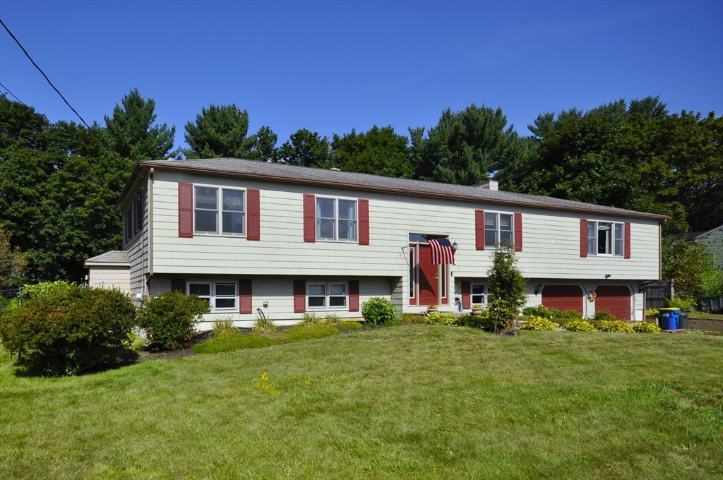 תמונה של הנכס: 32 Brenda Ave, East Bridgewater