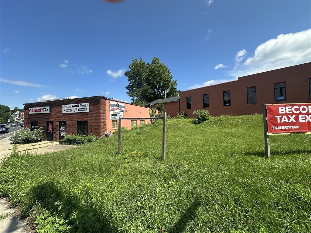 תמונה של הנכס: 17 Broadway st, Chicopee