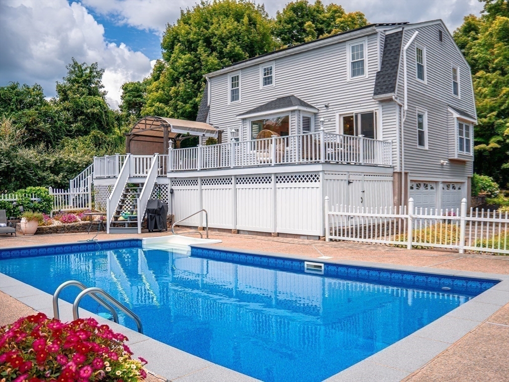 תמונה של הנכס: 118 Mendon Rd, Sutton