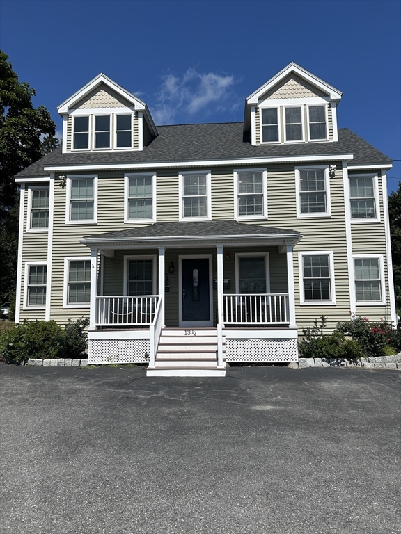 תמונה של הנכס: 13 1/2 Merrimac St #1, Amesbury
