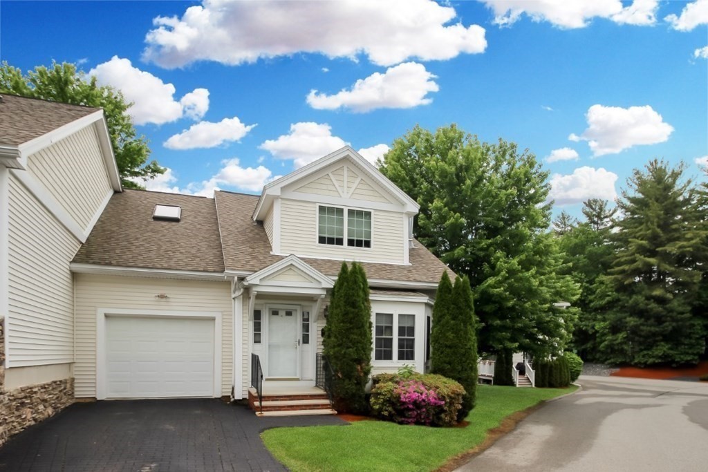 תמונה של הנכס: 1 Tanglewood Park Dr #1, Haverhill