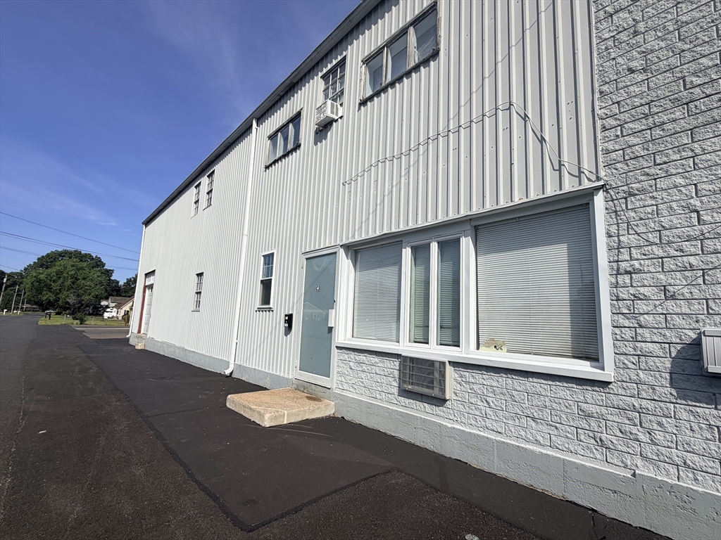 房源照片:246 Montcalm Street #C, Chicopee
