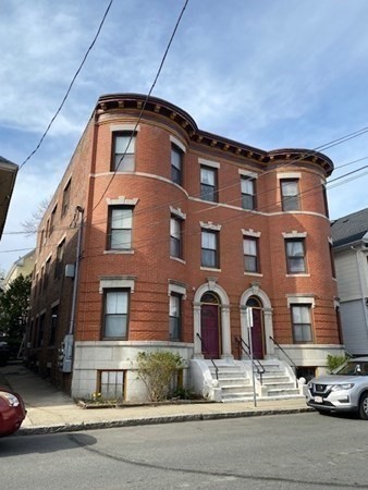 תמונה של הנכס: 48 Endicott Street #2L, Salem