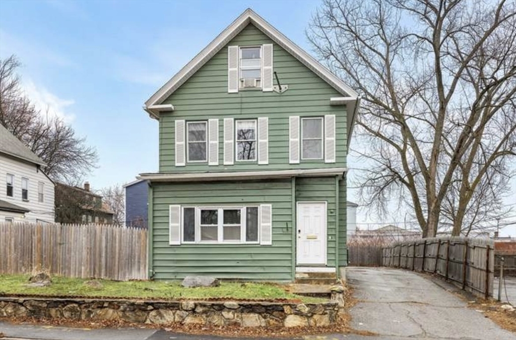 תמונה של הנכס: 629 Cambridge Street, Worcester