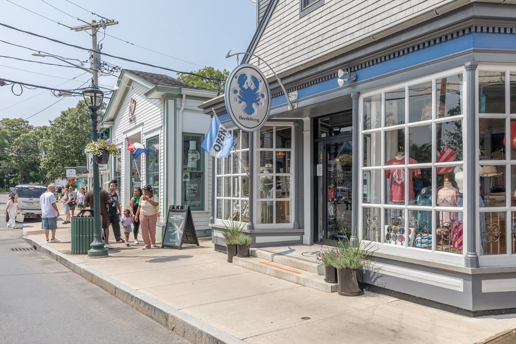 תמונה של הנכס: 53 Circuit Avenue, Oak Bluffs