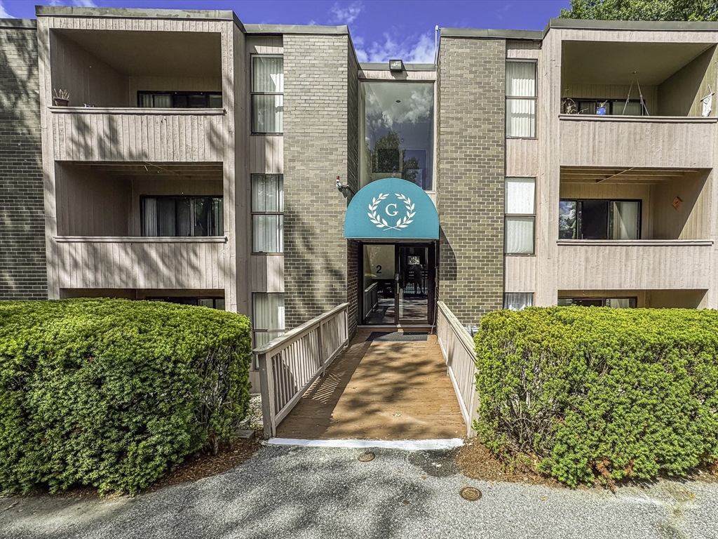 房源照片:2 Shrewsbury Green Dr #J, Shrewsbury