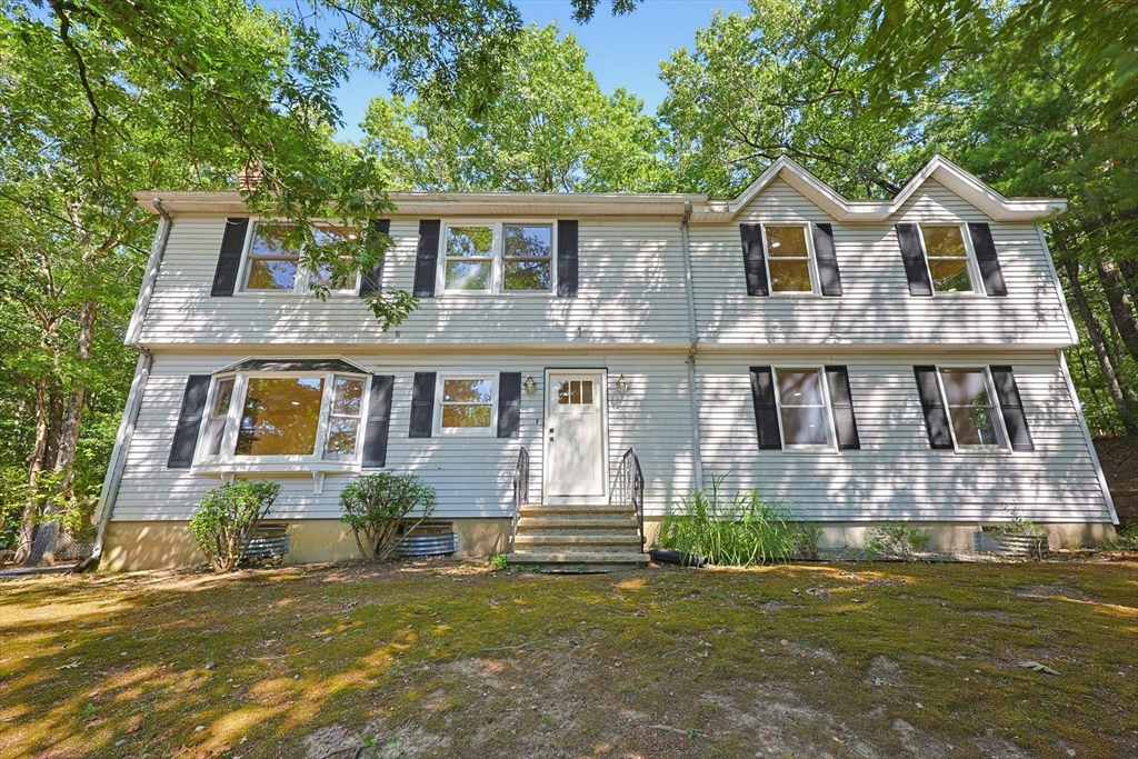 房源照片：12 White Ave, Concord