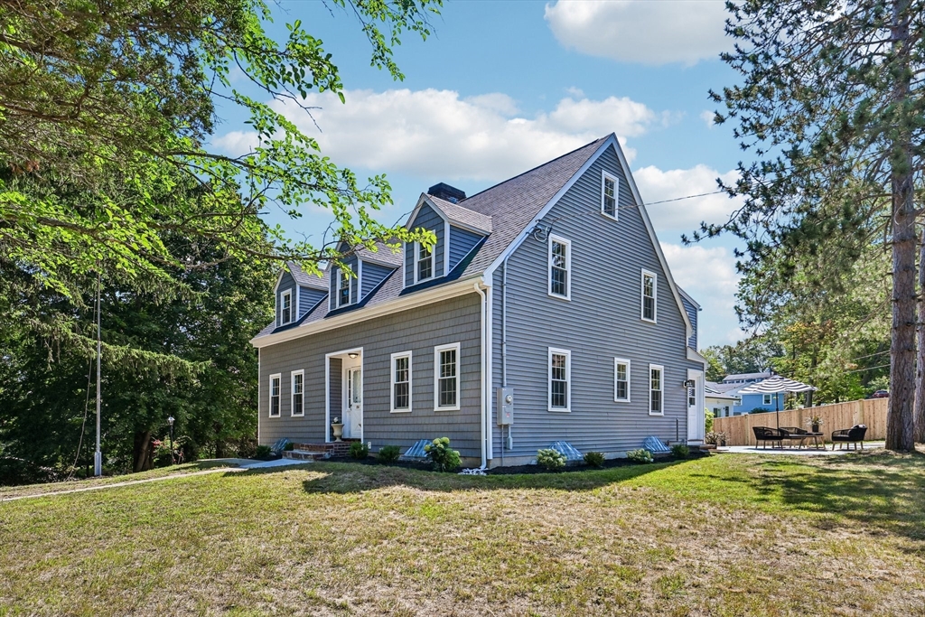 תמונה של הנכס: 254 Russell St, Woburn