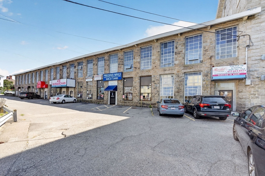房源照片：418 Quequechan St, Fall River