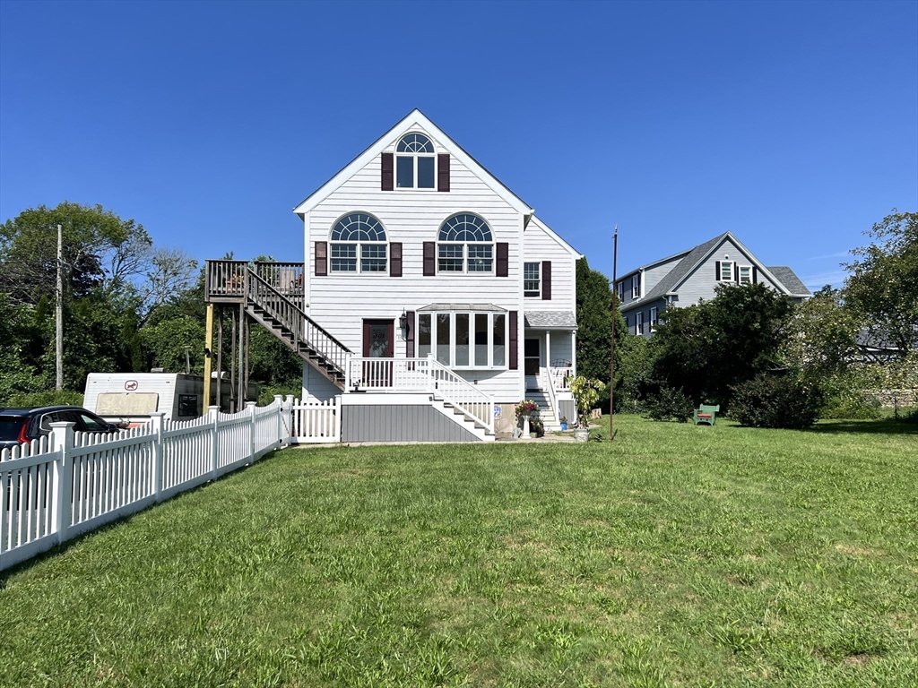 תמונה של הנכס: 151 Rogers St #1, Dartmouth