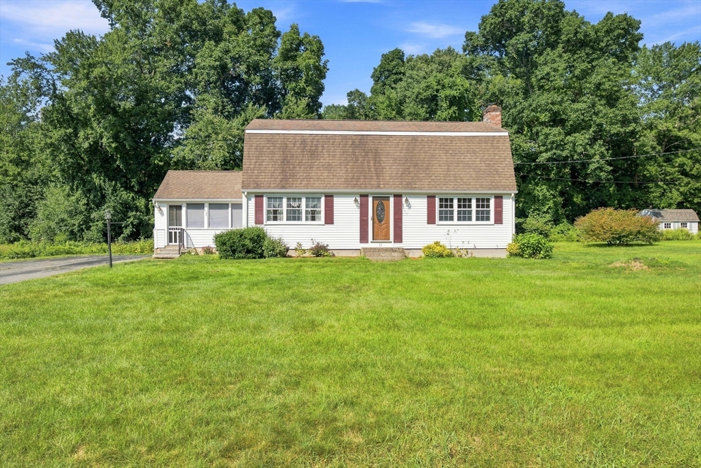 תמונה של הנכס: 28 River Park Dr, Hampden