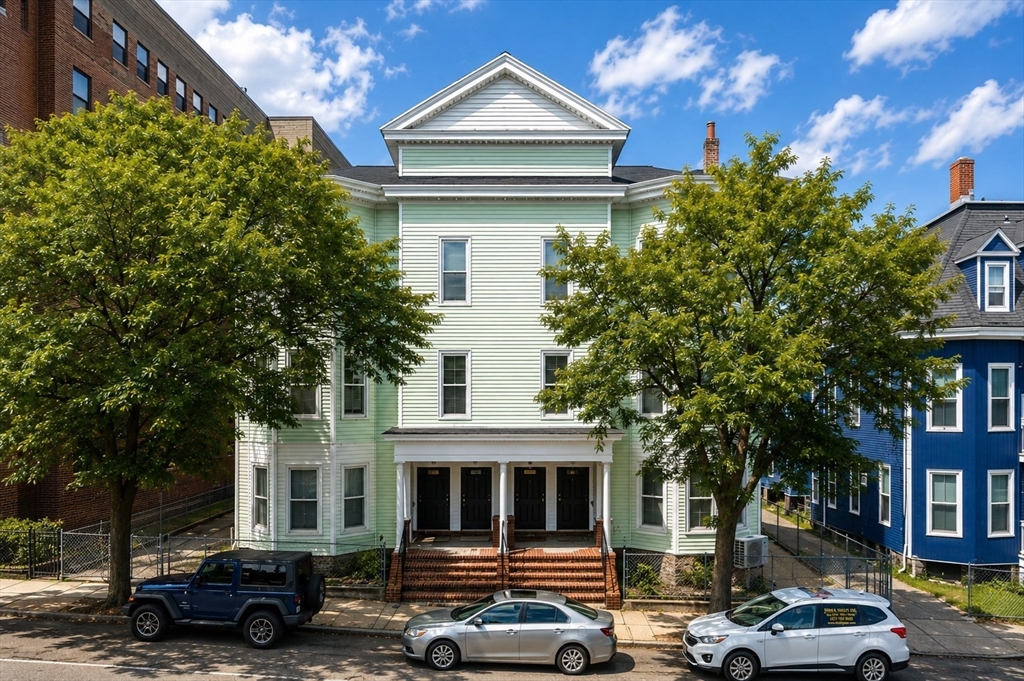 תמונה של הנכס: 344 Bowdoin Street, Boston