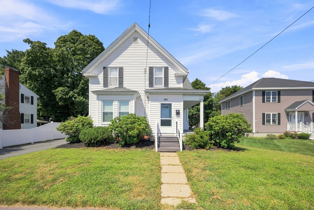 תמונה של הנכס: 107 Sylvan St, Danvers