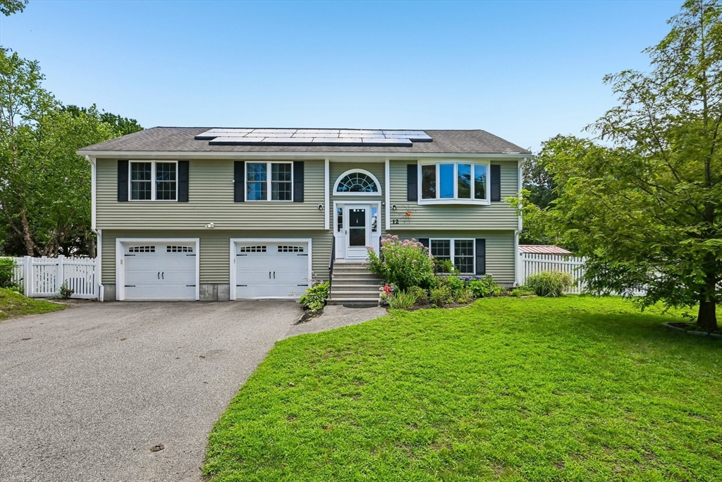 תמונה של הנכס: 12 Autumn St, Billerica