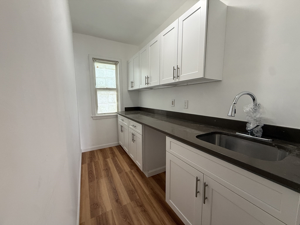 52 Crystal St #1, Worcester