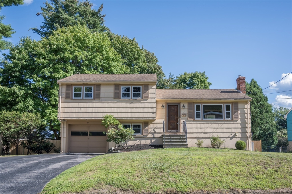 房源照片：21 Debra Ln, Framingham