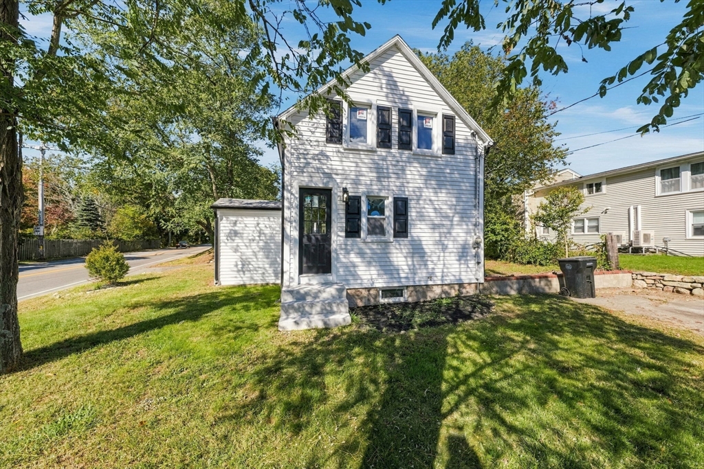房源照片：963 Russells Mills Rd, Dartmouth