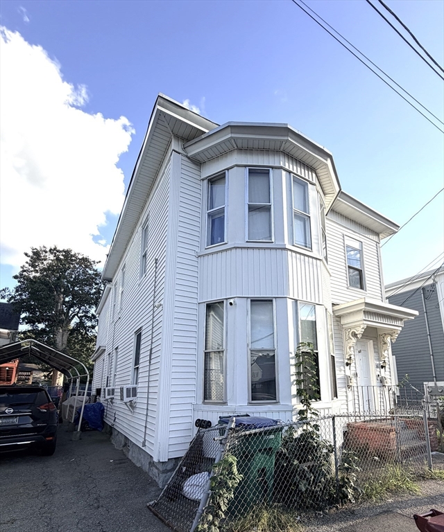 房源照片：61 Pond St, Lowell